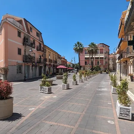 Appartement 3 Min Walk To Award Winning Beaches! *
